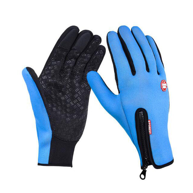 Warm, waterproof fleece gloves with touch-screen ease perfect for smooth, comfortable rides in the cold.