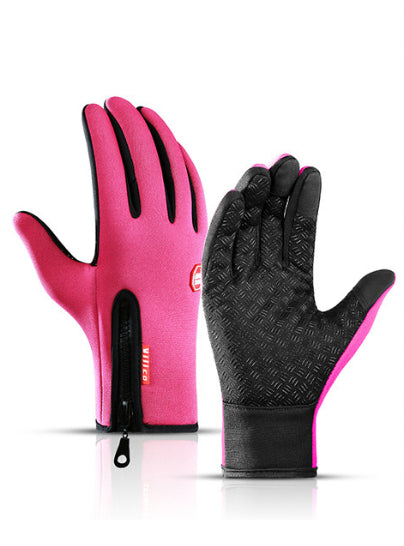 Warm, waterproof fleece gloves with touch-screen ease perfect for smooth, comfortable rides in the cold.