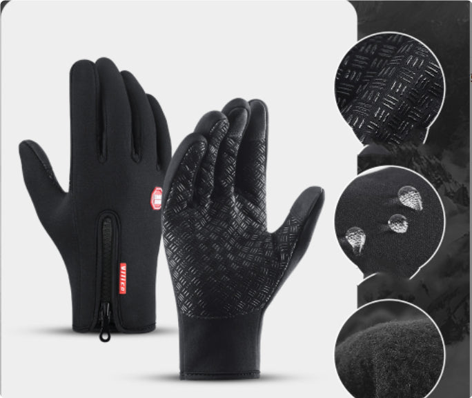 Warm, waterproof fleece gloves with touch-screen ease perfect for smooth, comfortable rides in the cold.